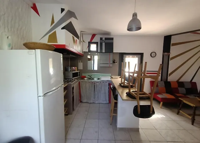 Location Saisonniere Curiste Montesquieu (Pyrenees-Orientales)