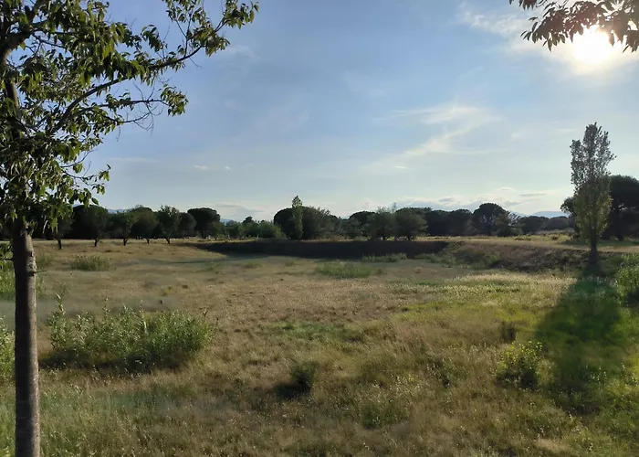 Location Saisonniere Curiste * Montesquieu (Pyrenees-Orientales)